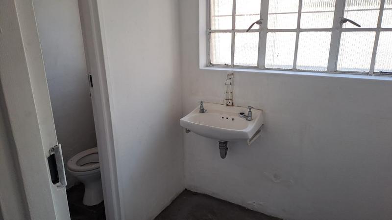 To Let commercial Property for Rent in Korsten Eastern Cape